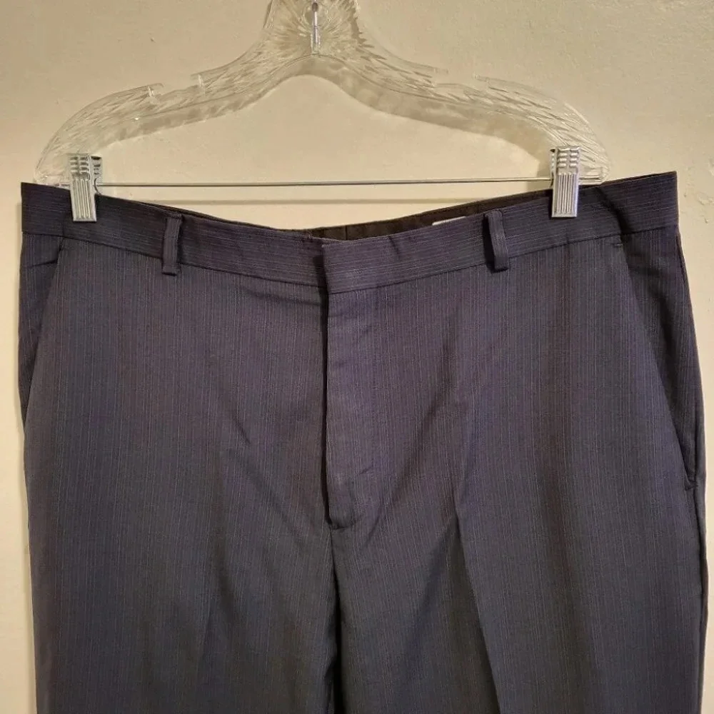 Men's Dress Pants by Banana Republic (Size 38 X 32)